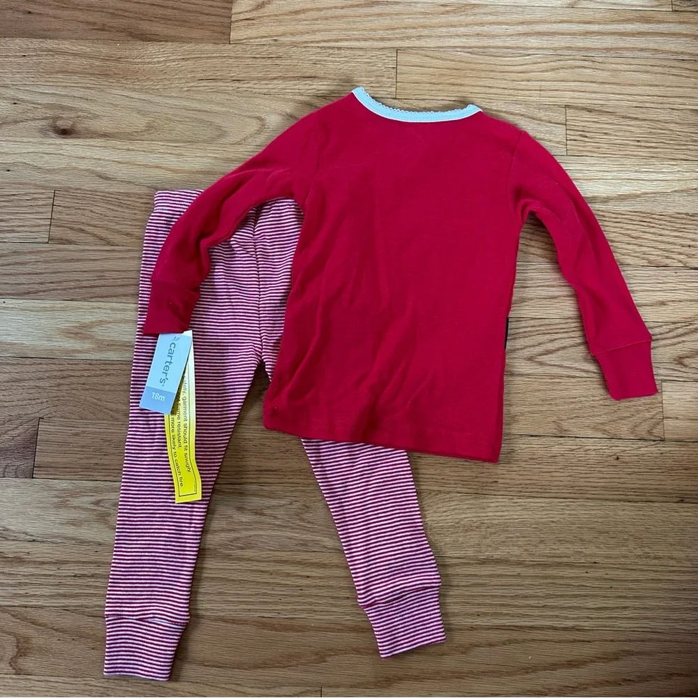 NWT Carter's Red Santa Pajama Set Sz 18 months